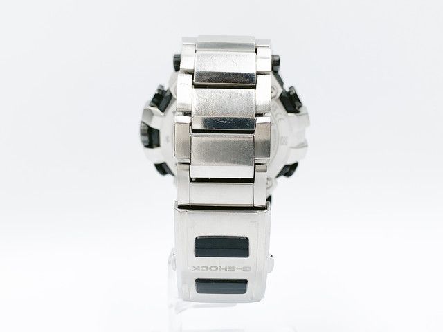 Casio G-Shock MT-G MTG-B3000 — black dial — photo 13