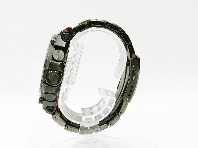 Casio G-Shock MT-G MTG-B3000 — black dial — photo 5