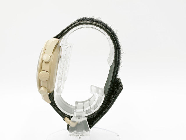 Swatch MoonSwatch Mission to Jupiter SO33C100 Quartz — grey dial
