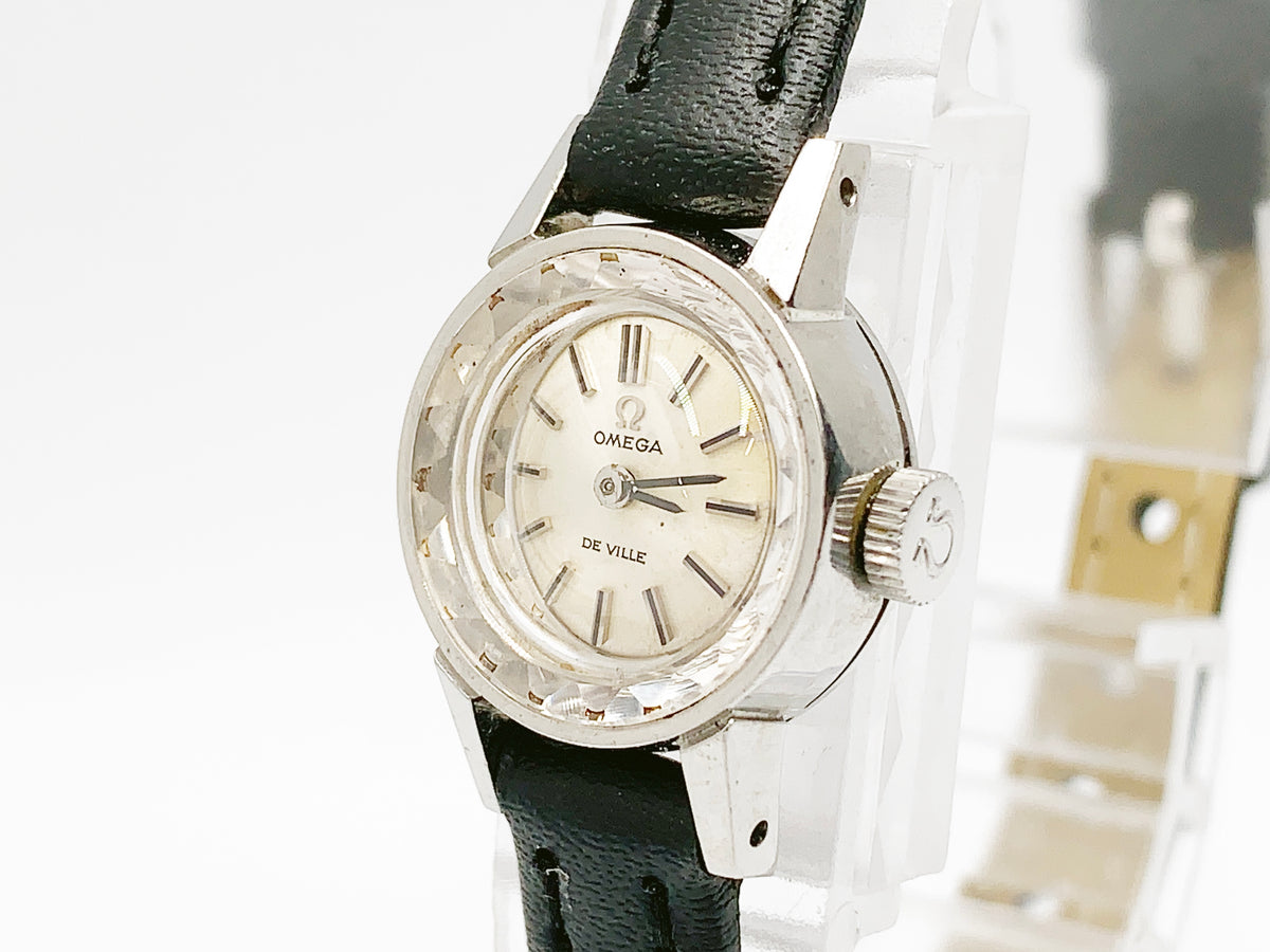 Omega De Ville 511.166 hand-wound, ladies — silver dial