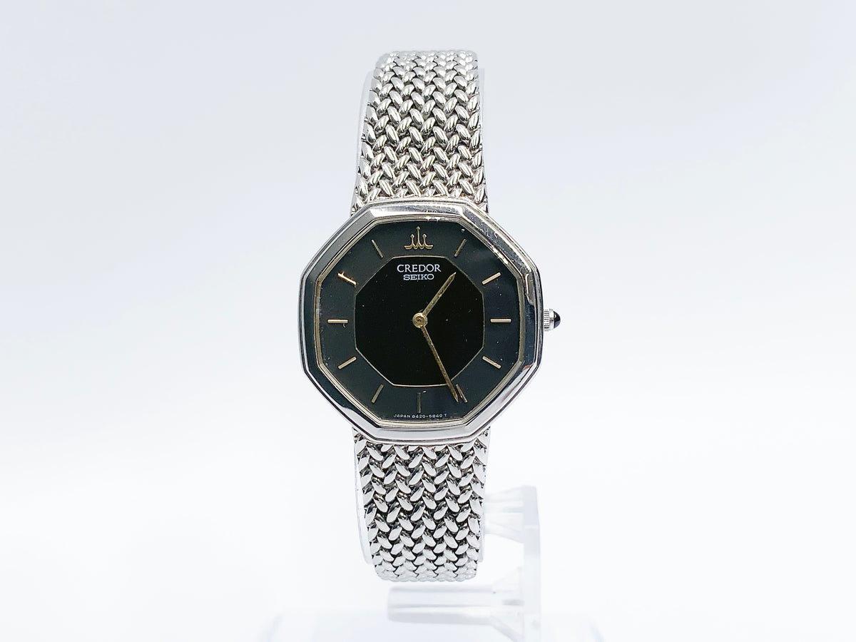 Seiko Credor 8420-5660 Quartz, ladies — black dial