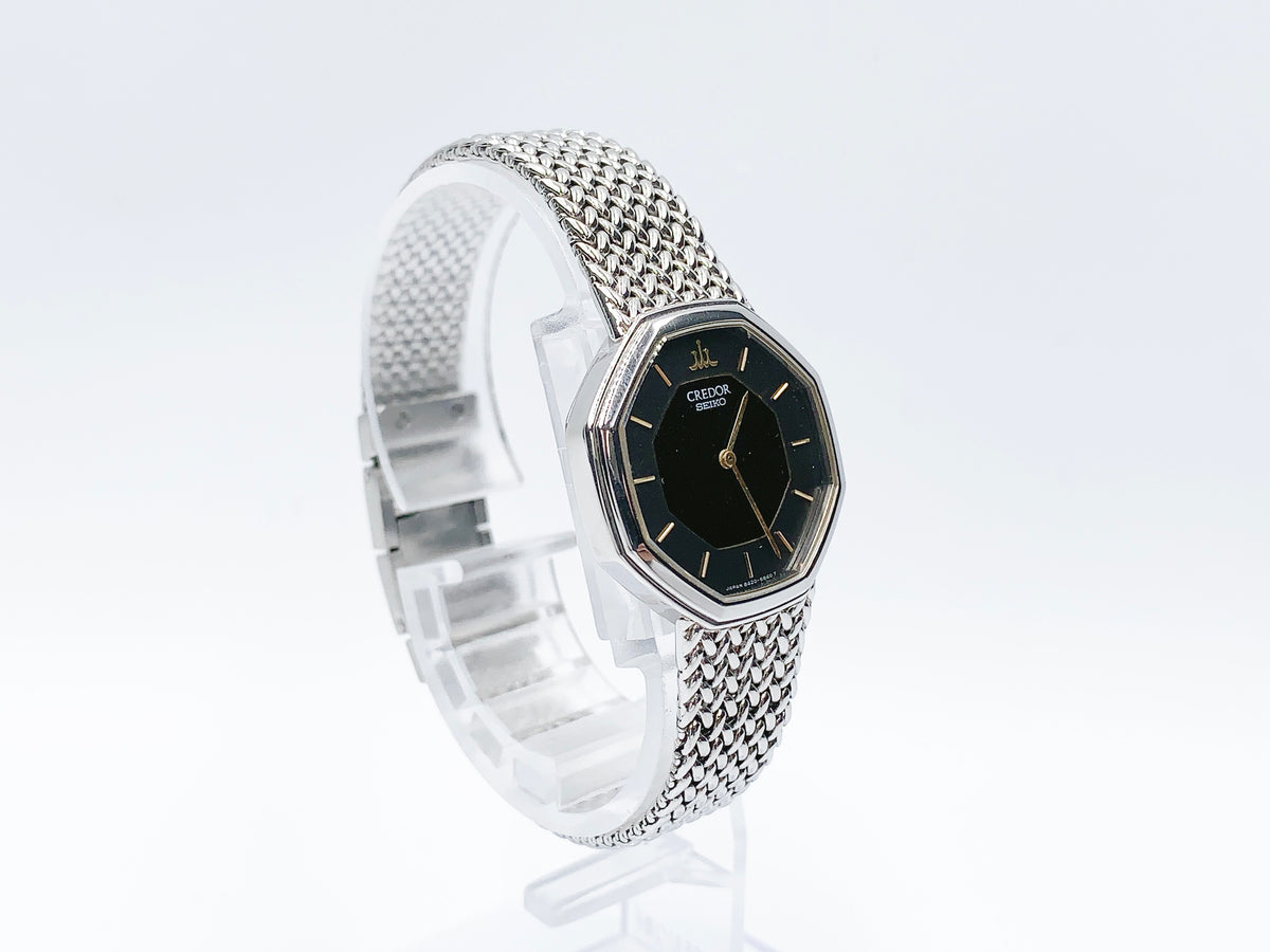 Seiko Credor 8420-5660 Quartz, ladies — black dial