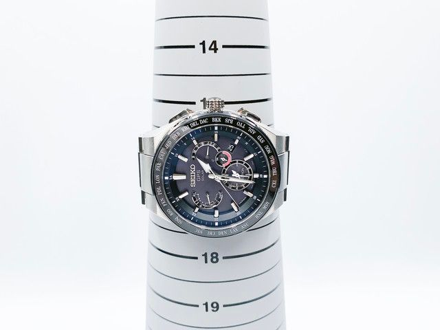 Seiko Astron 8X53-0AV0 GPS Solar — black dial — photo 17