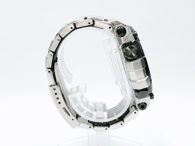 Casio G-Shock MT-G MTG-B3000 — black dial — photo 6