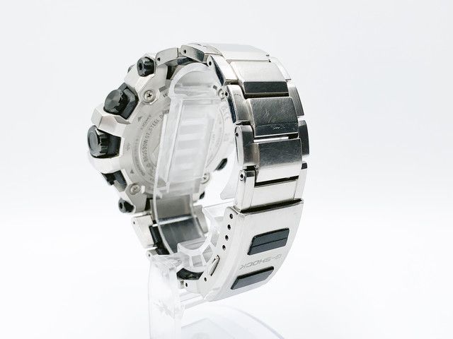 Casio G-Shock MT-G MTG-B3000 — black dial — photo 11