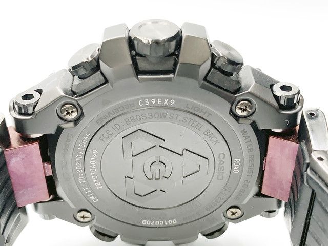 Casio G-Shock MT-G MTG-B3000 — black dial — photo 16