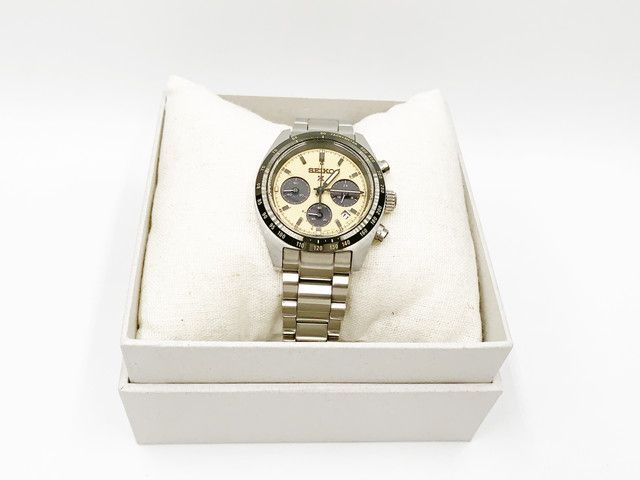 Seiko Prospex V192-0AF0 Solar Chronograph — yellow dial — photo 3