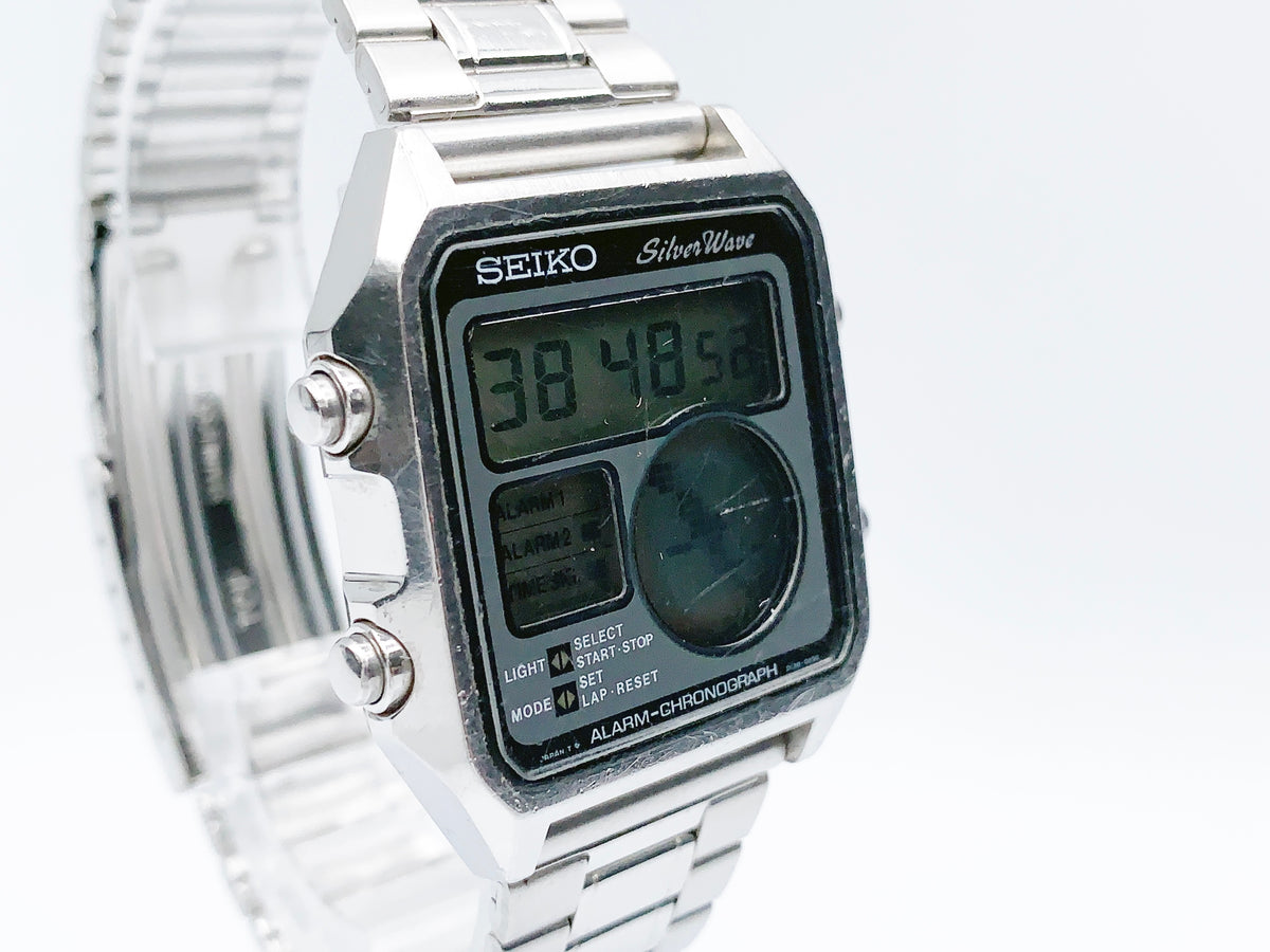 Seiko Silver Wave Alarm-Chronograph D138-5030 Quartz — black dial