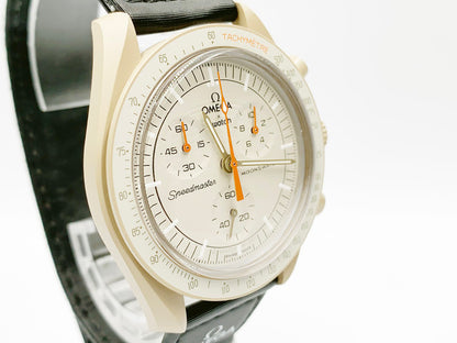 Swatch MoonSwatch Mission to Jupiter SO33C100 Quartz — grey dial
