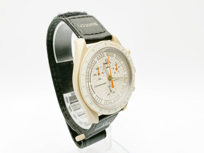 Swatch MoonSwatch Mission to Jupiter SO33C100 Quartz — grey dial