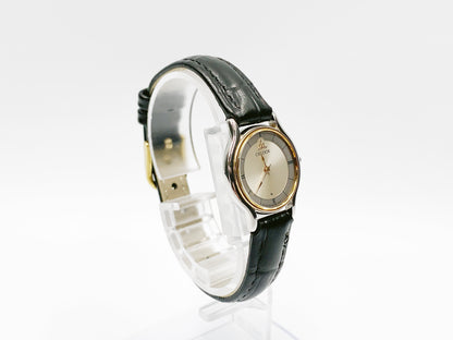 Seiko Credor 8420-0150 Quartz, ladies — champagne dial
