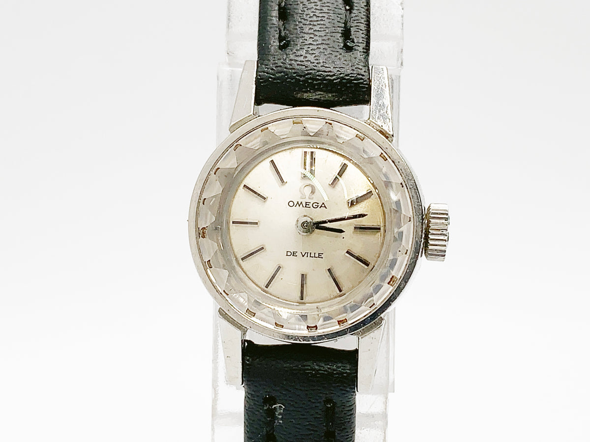 Omega De Ville 511.166 hand-wound, ladies — silver dial