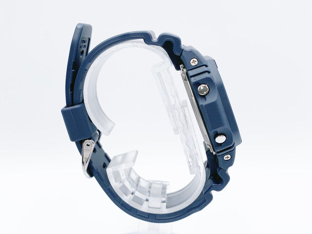Casio G-SHOCK GW-M5610U Quartz — grey dial