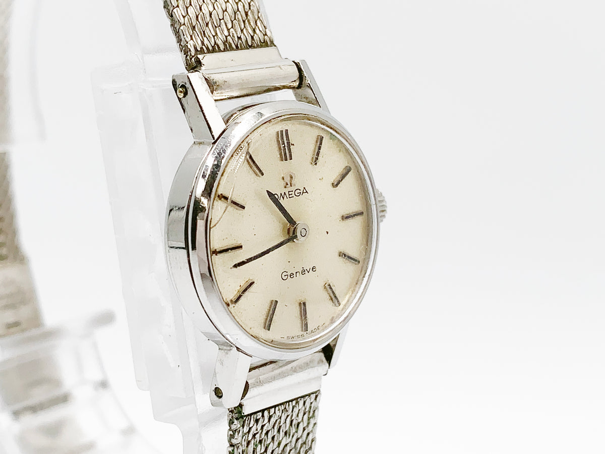 Omega Geneve hand-wound, ladies — silver dial